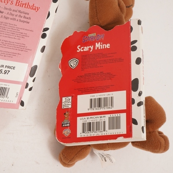 Dalmatian Press Scooby, Tweety, Taz Plush Stuffed Animals with Books Attached - Picture 8 of 13